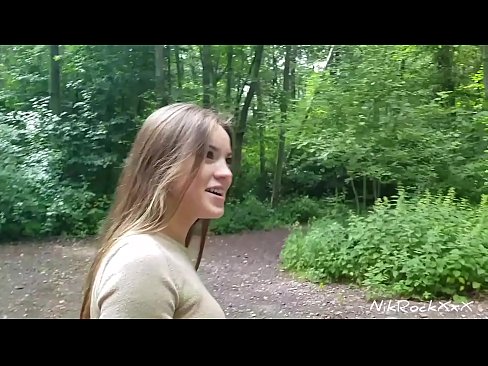 ❤️ Би Эвелина руу олон нийтийн газар овоолохыг санал болгосон! Тэр тийм гэж хэлсэн. Дараа нь би түүний өгзөг, аманд нь булцууг нь илбэв. Дараа нь тэр өөрөө уурлав. ❌ Зовх видео манайд ❌️❤