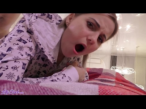 ❤️ Тачаангуй ээж залгих болон pregistyle секс - булэг ойр хүртэл ❌ Зовх видео манайд ❌️❤